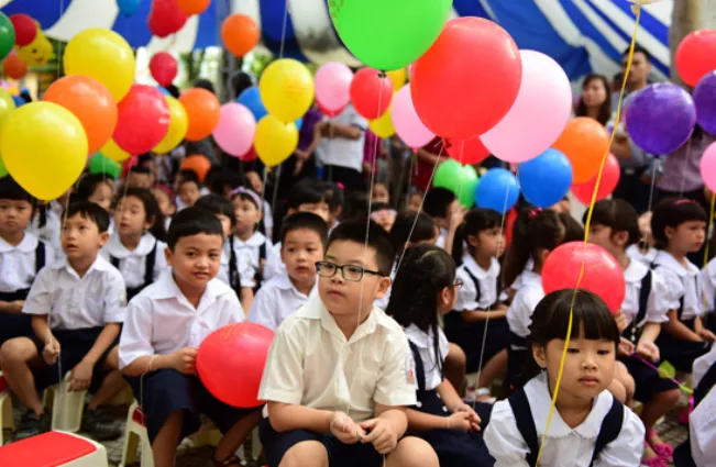 Kể lại những kỉ niệm ngày đầu tiên đi học Ke Lai Nhung Ki Niem Ngay Dau Tien Di Hoc 2021 1