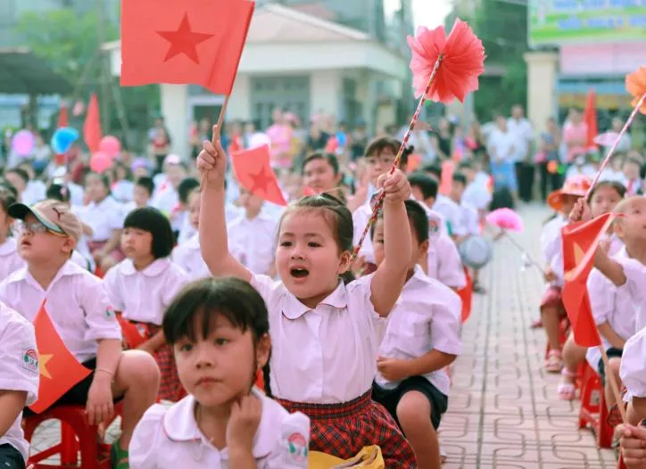 Kể lại những kỉ niệm ngày đầu tiên đi học xem nhiều nhất Ke Lai Nhung Ki Niem Ngay Dau Tien Di Hoc Xnn 2021 38467.webp