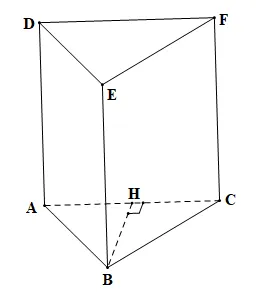 Hình 34 mô tả một xe chở hai bánh mà thùng chứa của nó có dạng lăng trụ đứng tam giác Bai 4 Trang 87 Toan Lop 7 Tap 1 128317